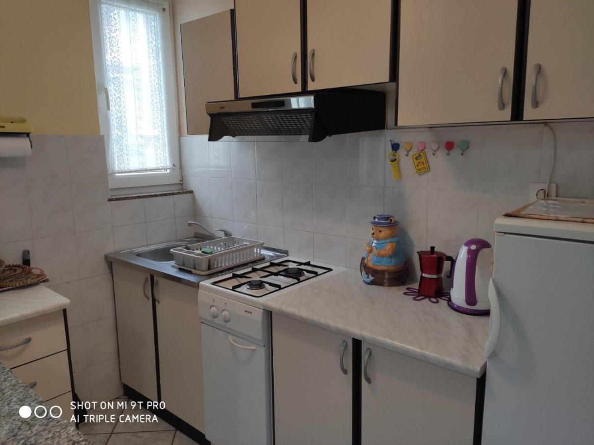 Apartments Davor Umag Eksteriør bilde