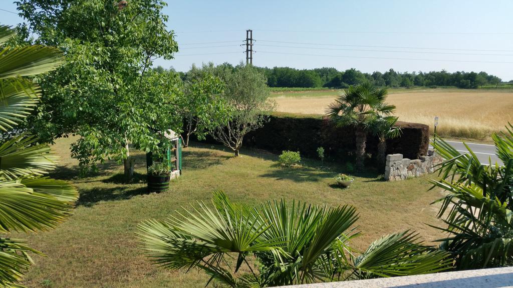 Apartments Davor Umag Rom bilde