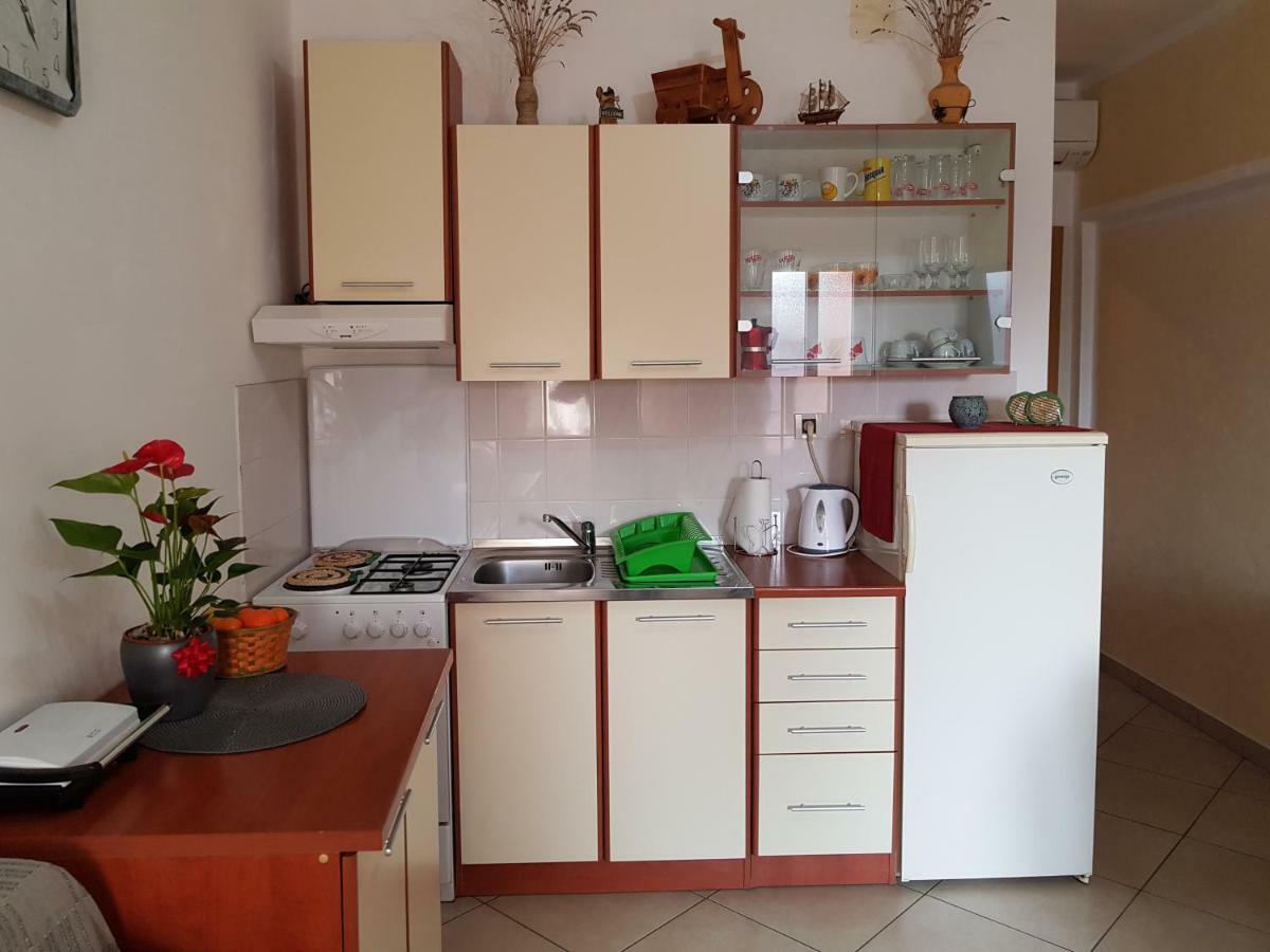 Apartments Davor Umag Eksteriør bilde